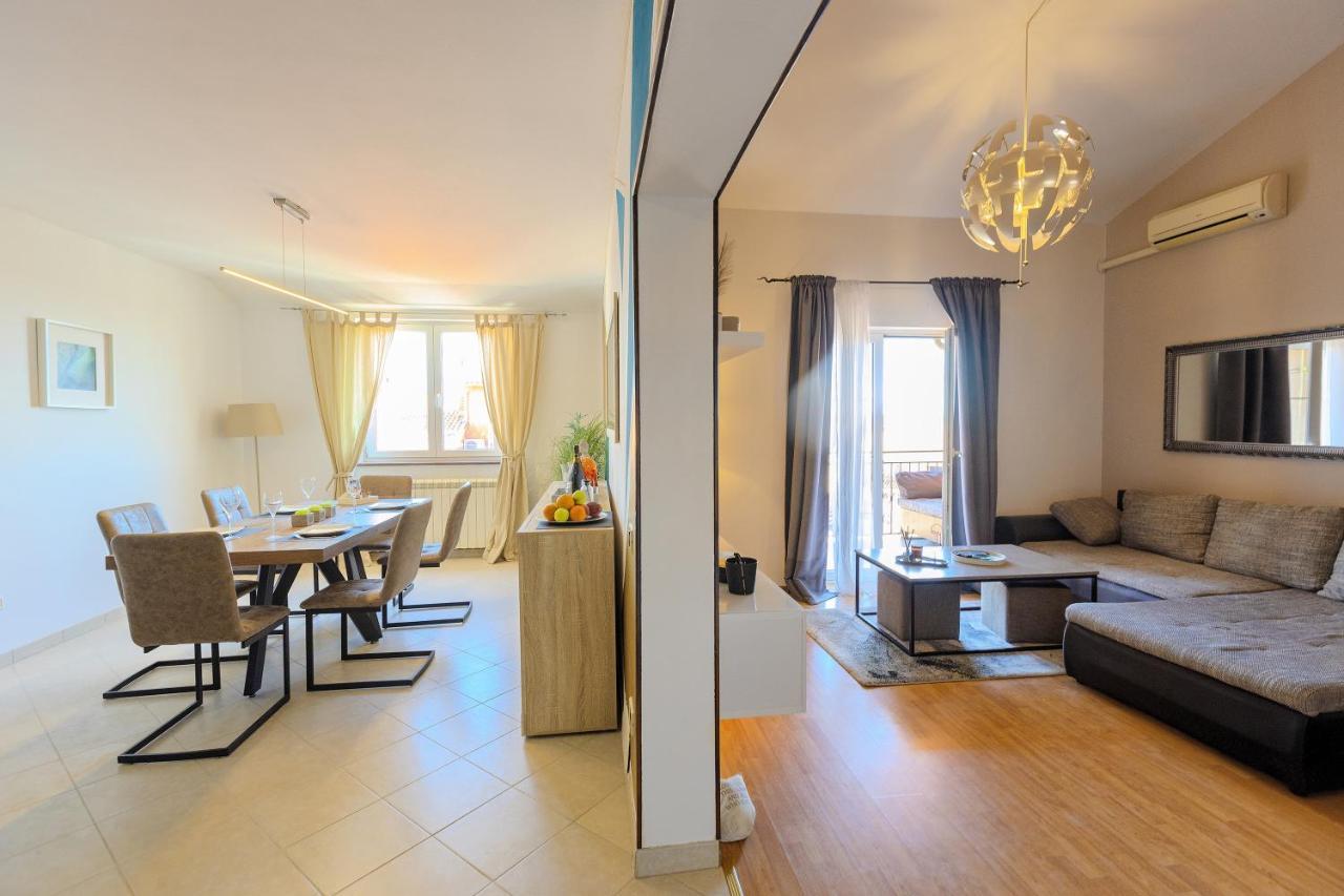 Apartment Rizzi Pula Eksteriør billede
