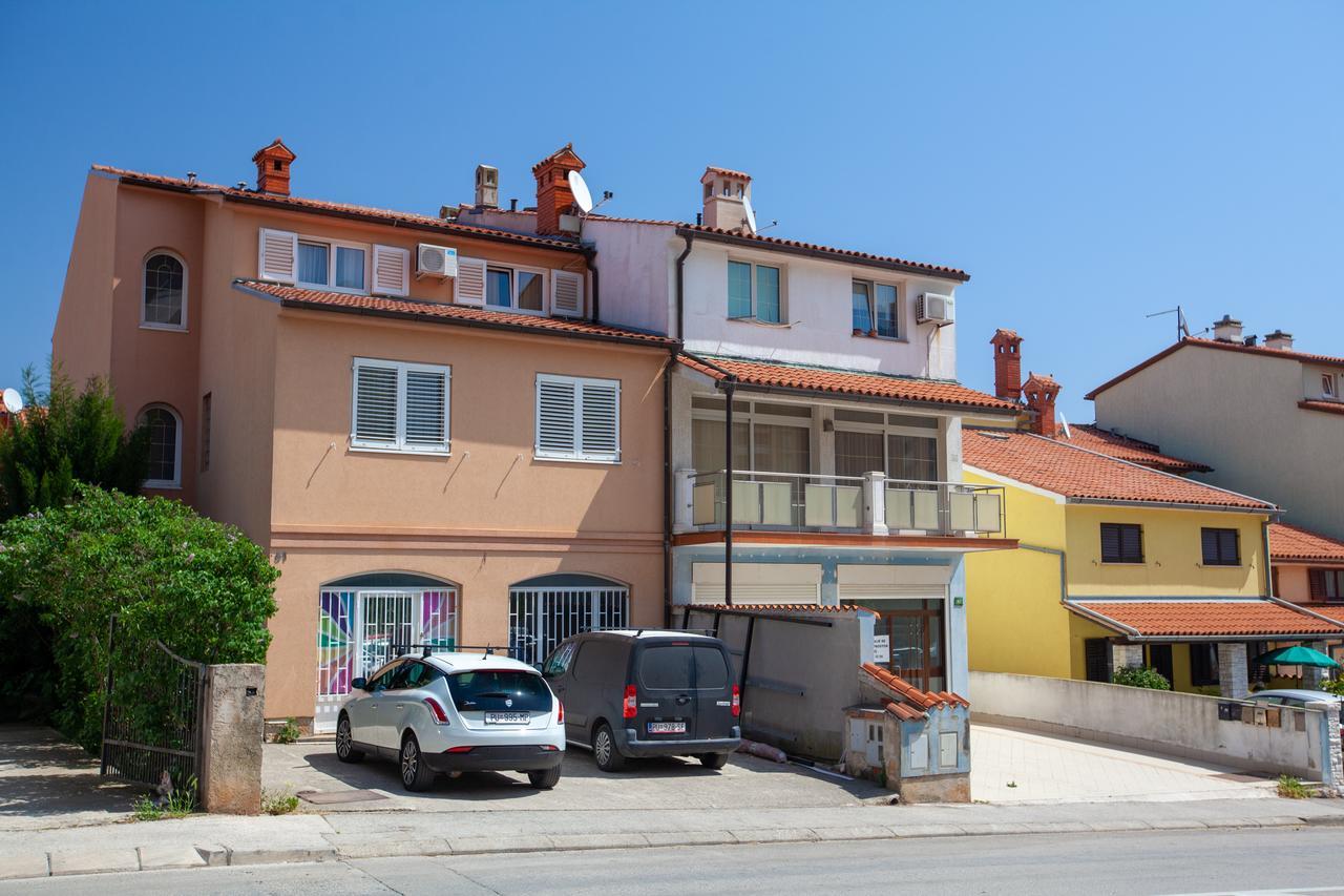 Apartment Rizzi Pula Eksteriør billede